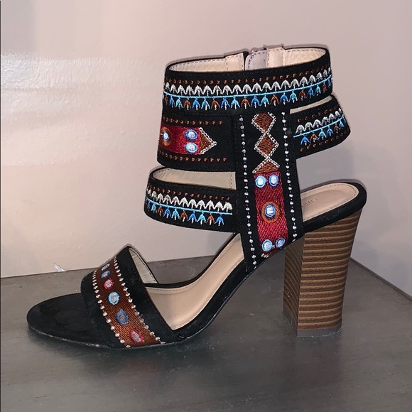 Heels - Picture 2 of 3